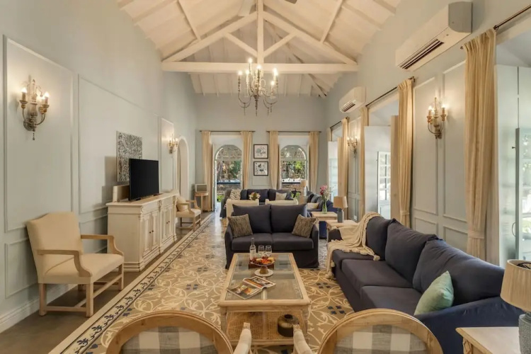 Casa Palms by Hireavilla -5br Villa w Private Pool