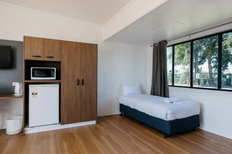 Boomerang Motor Hotel