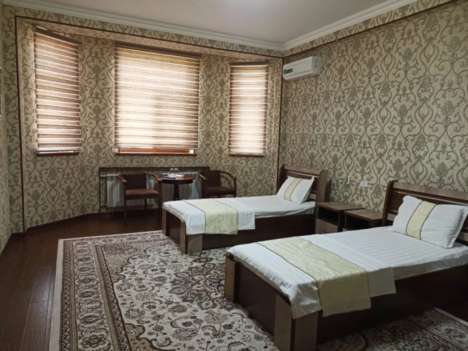 Standard Twin room with balcony