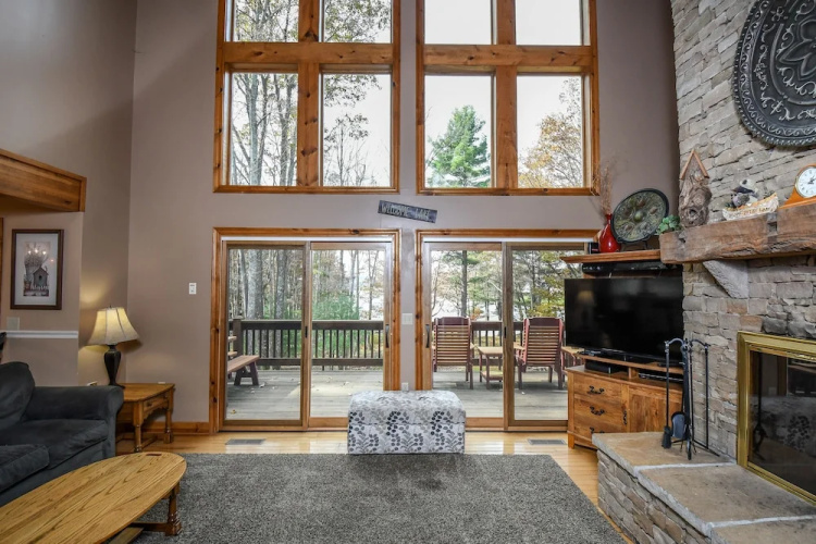Constantly Cozy 6 Bedroom House