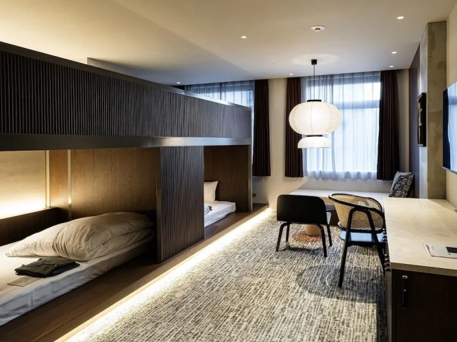Premier room