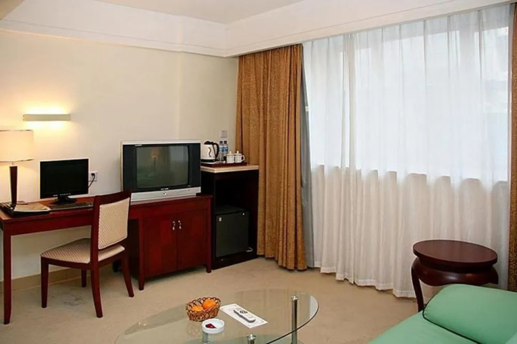 City Garden Hotel