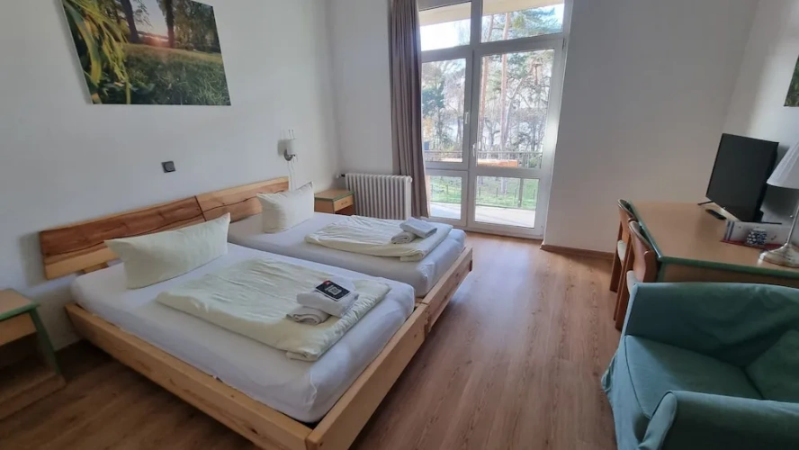Comfort Double room with balcony and with partial view