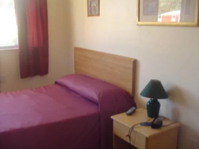 Majestic Motel