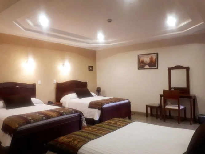 Standard Triple room