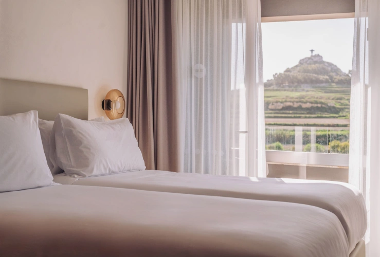 Standard room with balcony