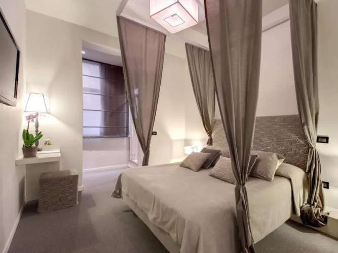 Superior Triple room