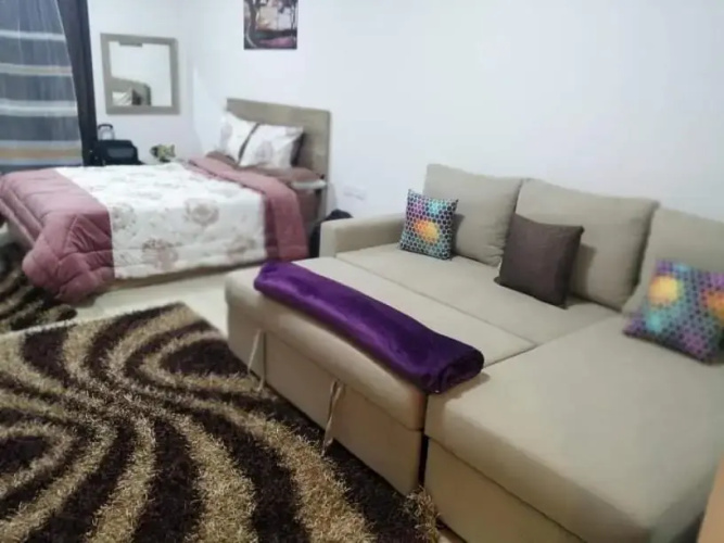 Modern Studio at Dau heights Compauend