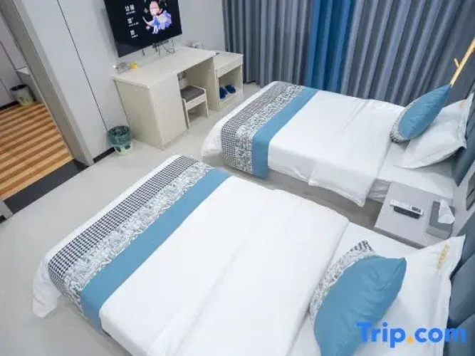 6 Bedrooms Family Suite