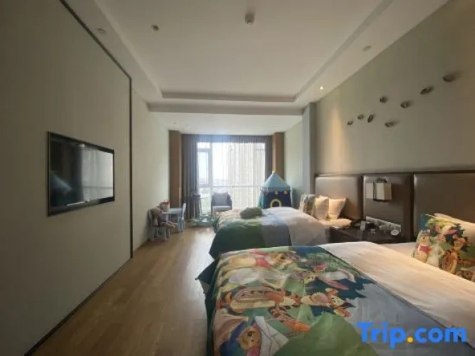 Standard Twin Family room