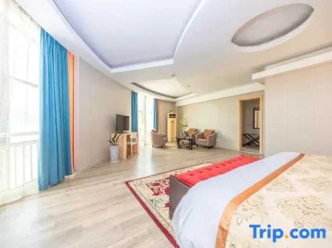 Deluxe Double Suite