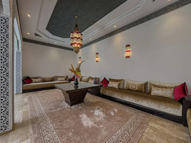 Riad Tonaroz Gold