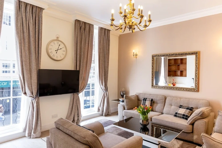2 Bedrooms Deluxe Apartment with city view
