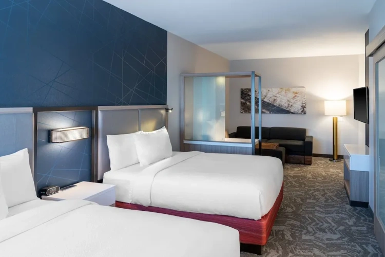 Quadruple Suite