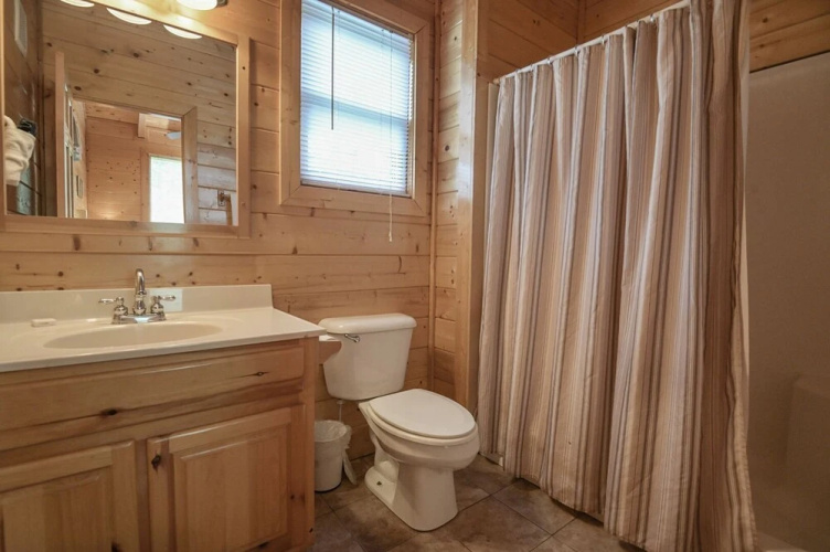Lakeside Hideaway by Eagles Ridge Resort