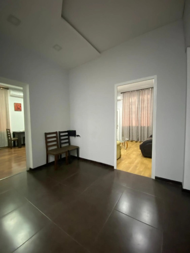 Apartment 52