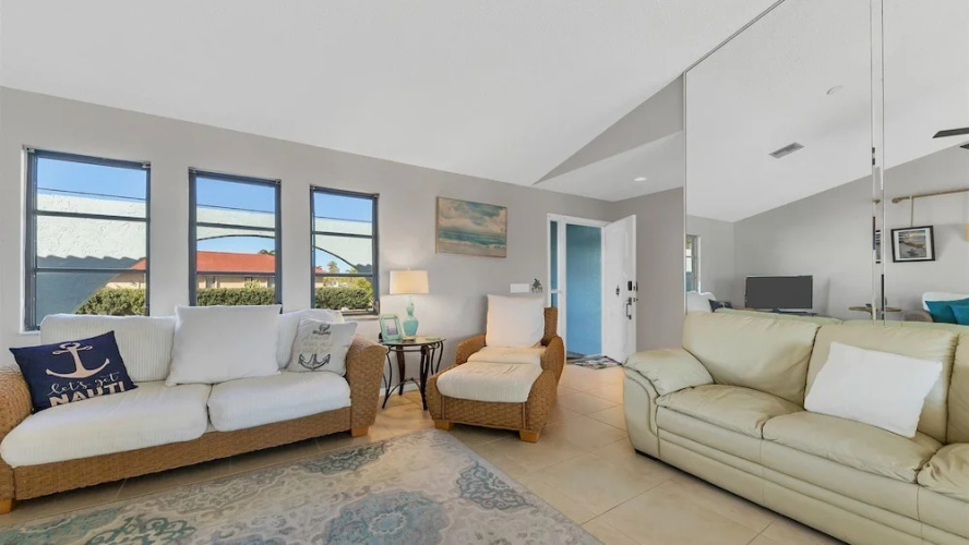 830 Coronado Drive