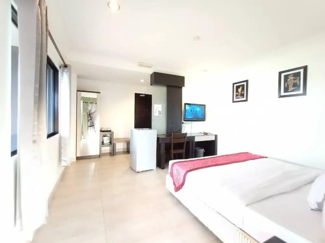 Maya Hotel