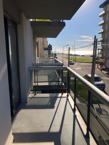 Edificio Vista a 50 metros del mar a estrenar