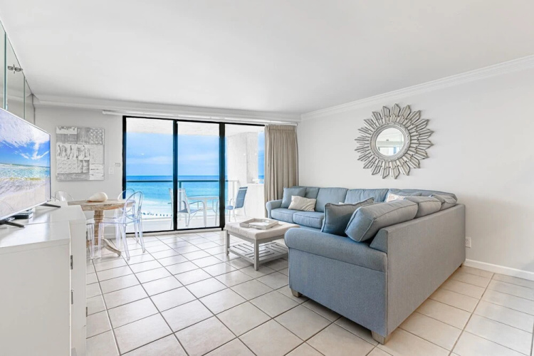 Beachside Two 4287