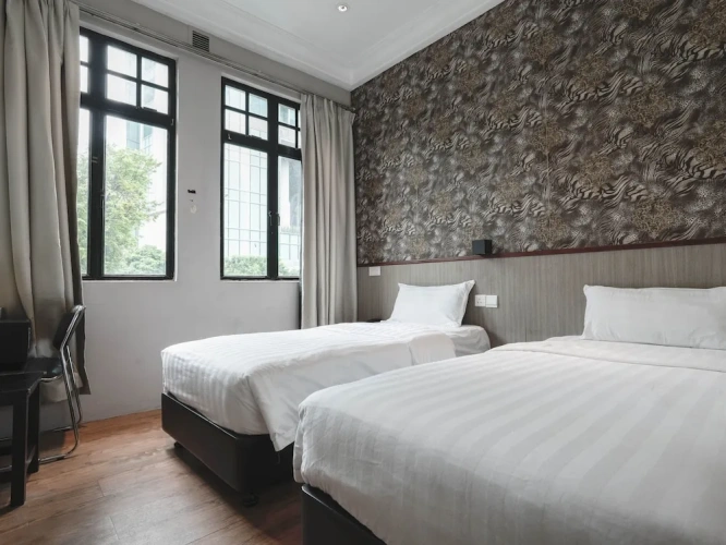 Deluxe Twin room with view