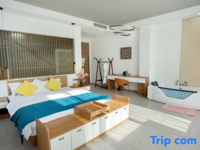 Luxury Double room with lake view