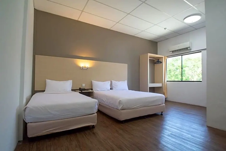 Deluxe Triple room