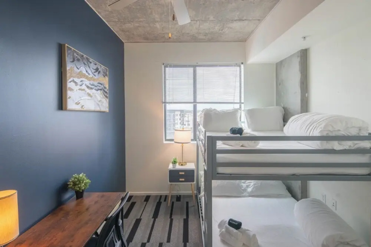ROVE LIVING/KL - Roosevelt Point