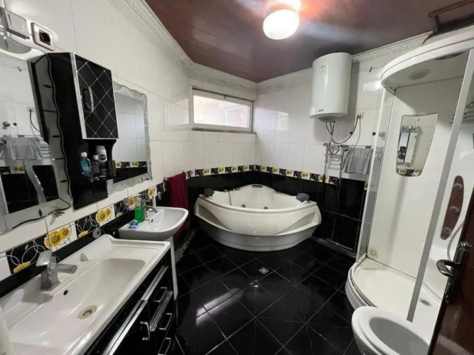 Luxury Living ~ Central Location