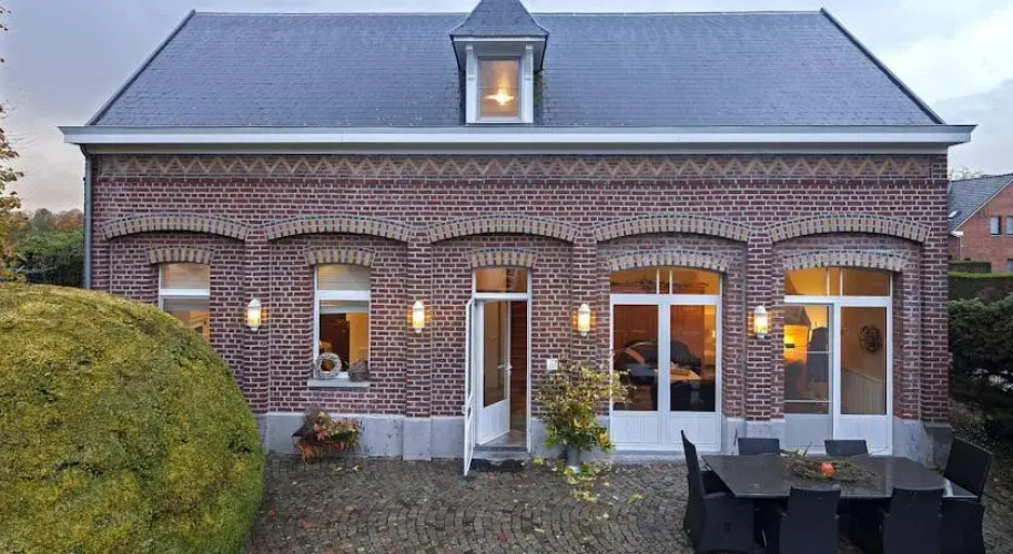 ' t Koetshuis