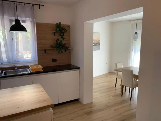 3 Bedrooms Apartment with balcony
