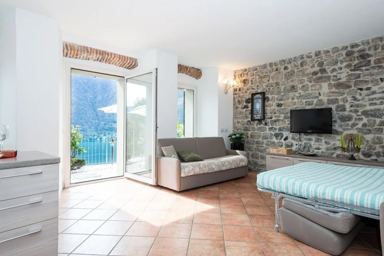 Romantic Home - Como Lake