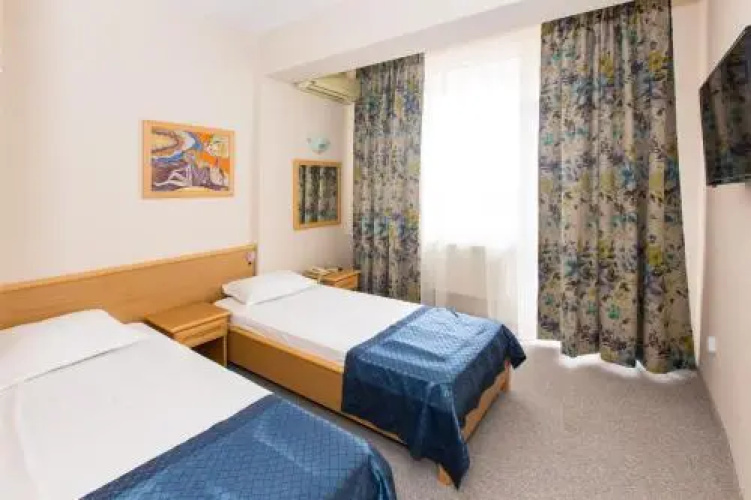 Briz 2 Hotel