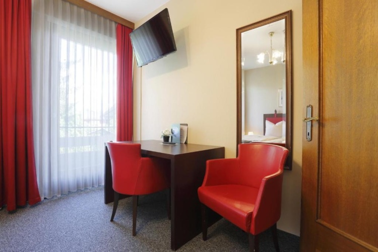 Standard Double room with balcony