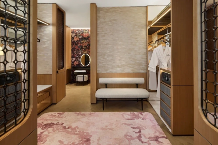 Double Suite