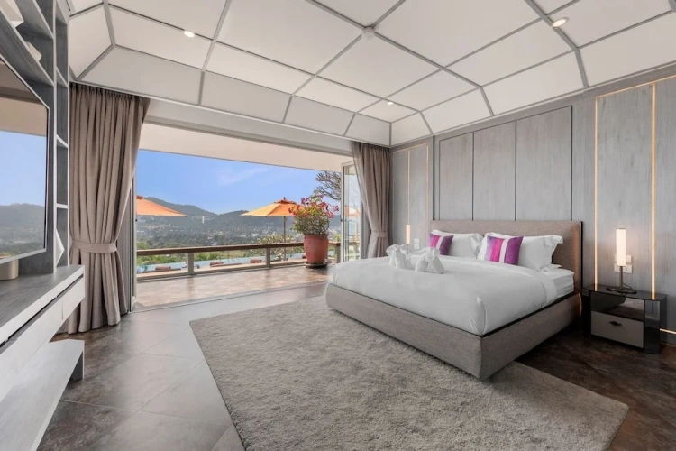 5 Bedrooms Deluxe Villa