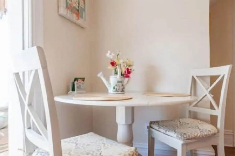 Montclair Apartment