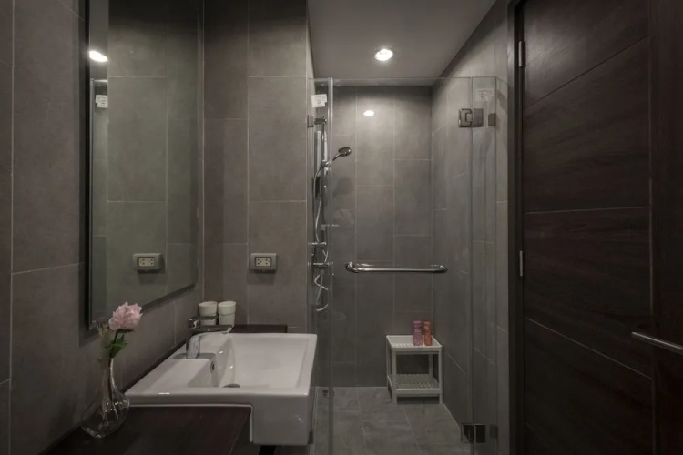Community Apartment - bkce37