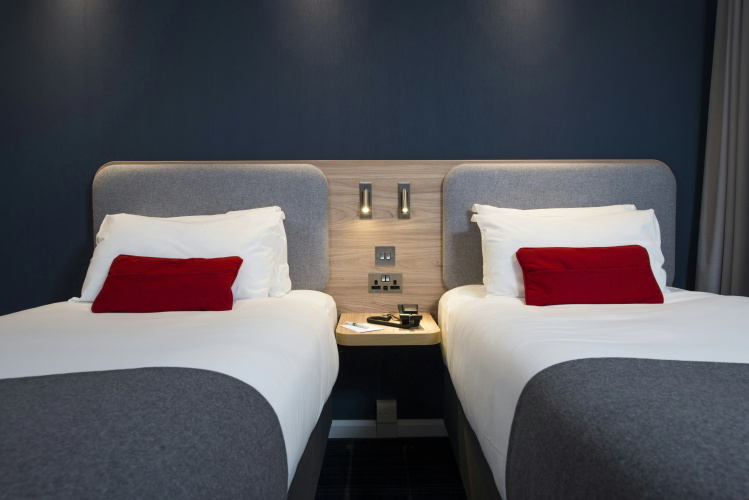 Holiday Inn Express London Hammersmith photo 8