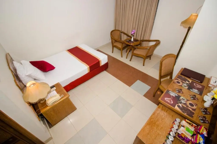 Premier Single room
