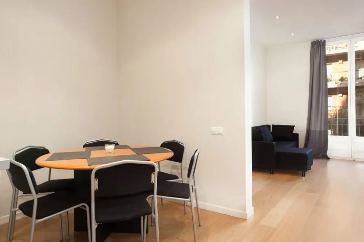 Spacious and Modern Apartment
