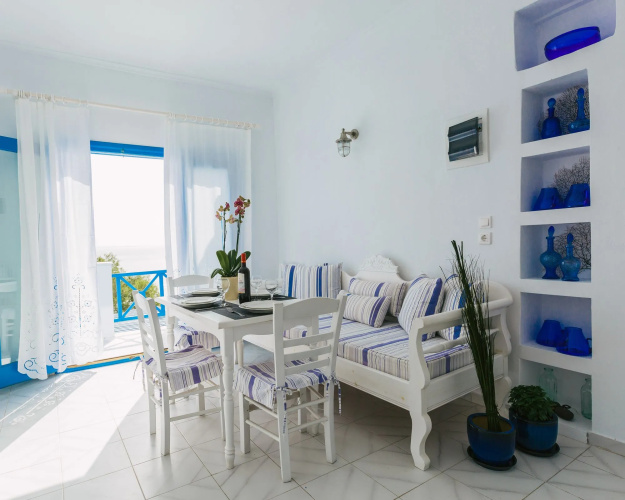 GeoMare Beach House