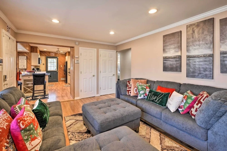 3 Bedrooms Cottage