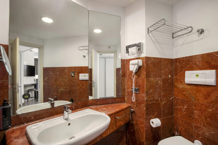 B&B HOTEL Trapani Crystal photo 10