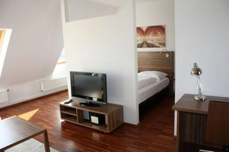 Royal Living Apartments