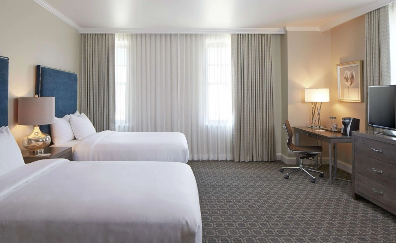 Redmont Hotel Birmingham, Curio Collection by Hilton