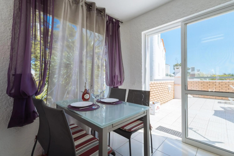 Apartment Tropicos