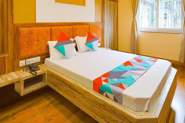 FabHotel Quest