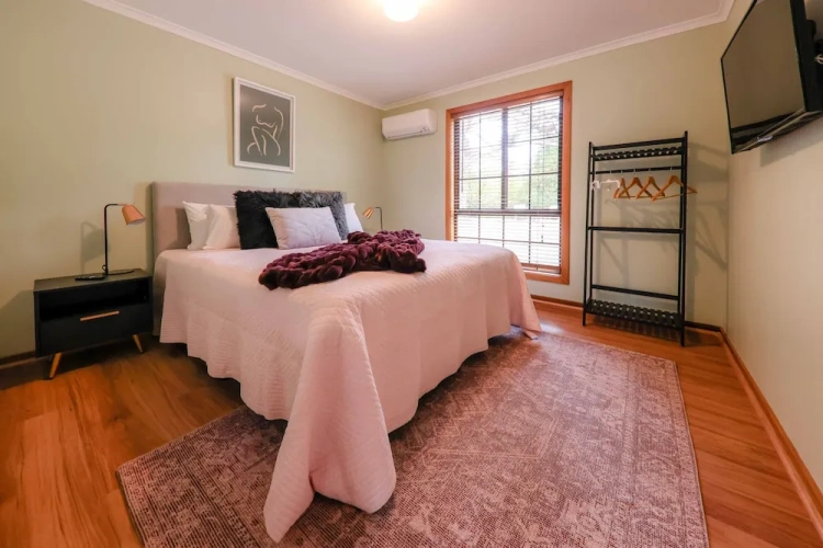 3 Bedrooms Premium Cottage