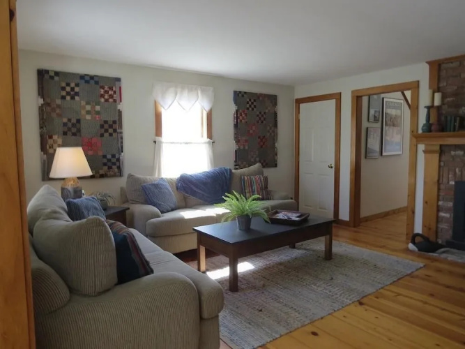 39 The Cornfield - Three Bedroom House